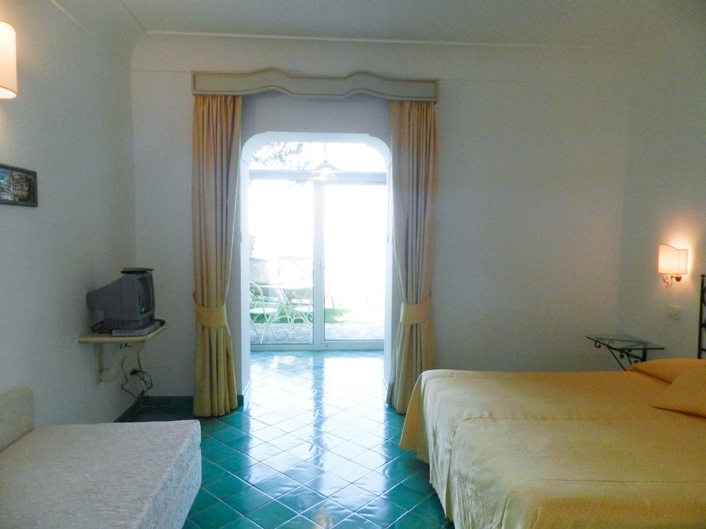 Bacio Del Sole B&B Positano Eksteriør billede