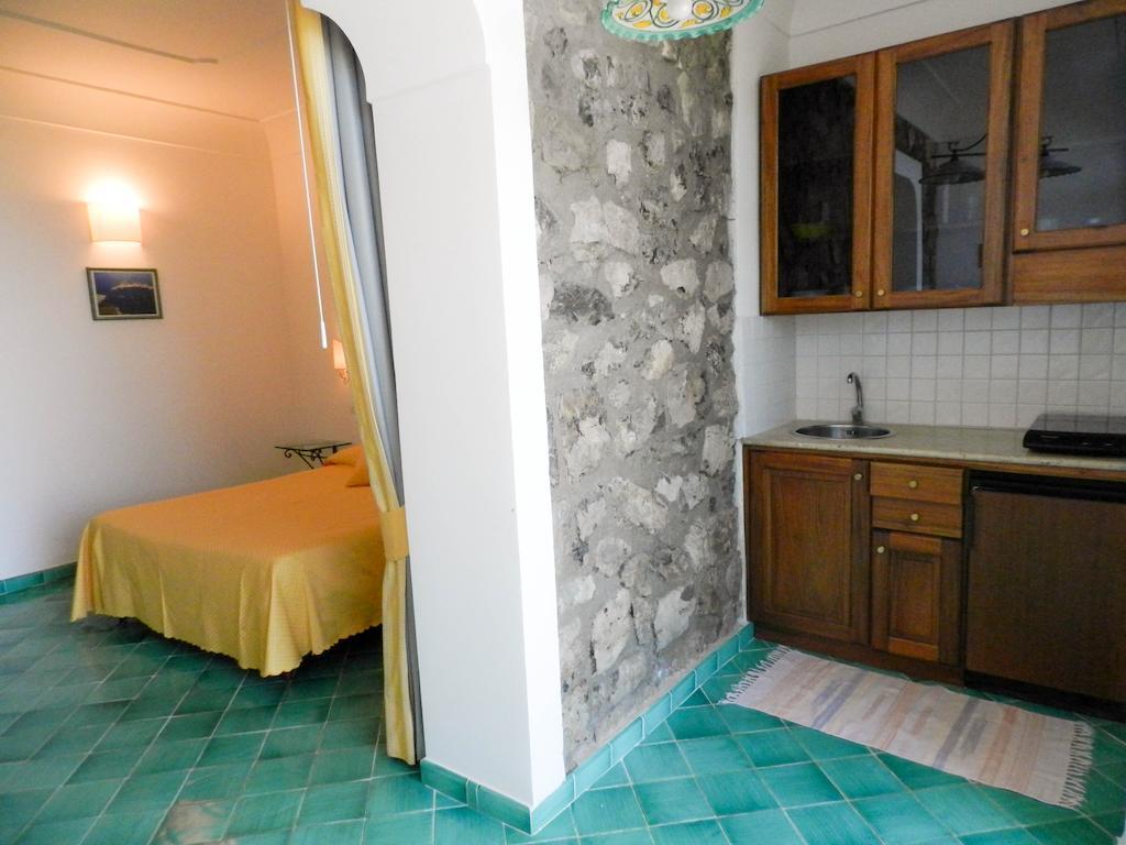 Bacio Del Sole B&B Positano Eksteriør billede