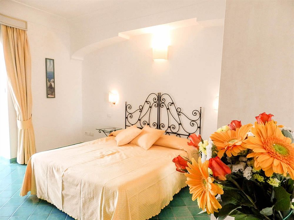 Bacio Del Sole B&B Positano Eksteriør billede